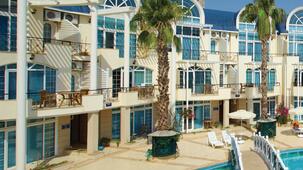 Seahorse Deluxe Hotel