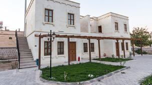 Empire Cave Hotel