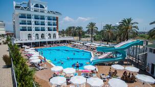 Palm World Resort & Spa 