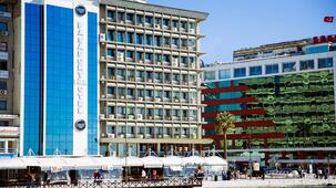 Pasaport Pier Hotel