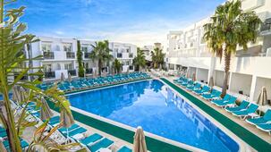 Club Shark Otel
