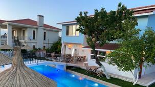 La Mira Suites Alaçatı