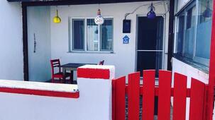 Denizkızı Butik Pansiyon Karaburun