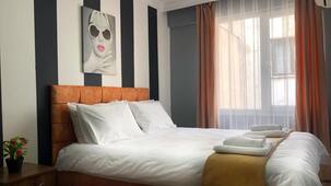 Zebra Homes Apart Hotel