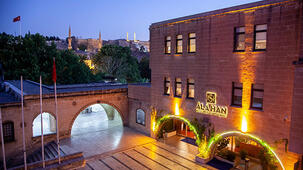 AlaHan Hotel