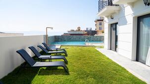 Nova Otel Çeşme