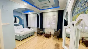 Cemre Suites