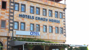 Hotels Crazy Horse