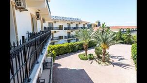 Riverside Garden Resort