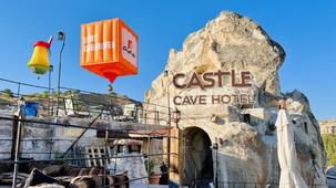 Castle Cave Hotel