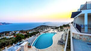 Kaleli Deluxe Homes