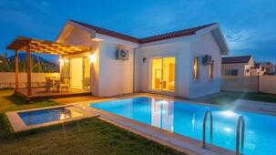 Sunteos Villa Suites