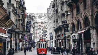 Taksim Gezilecek Yerler ve Tarihi Yerler