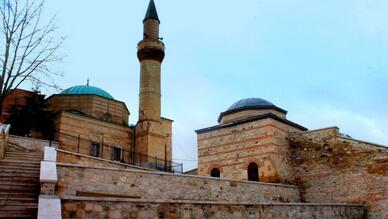 İshak Fakih Camii