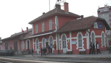 Niğde Tren Garı