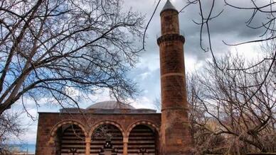 Artvin İskender Paşa Camii