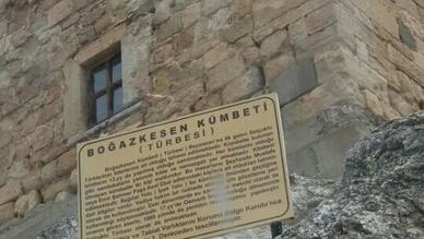 Boğazkesen Kümbeti