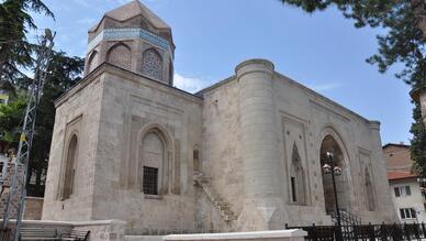 Gökmedrese Cami