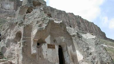 Saklı Kilise