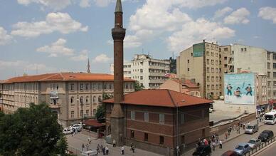 Zincirli Camii