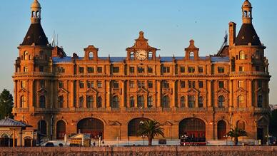 Haydarpaşa Tren Garı