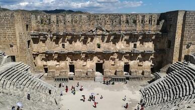 Aspendos Tiyatrosu