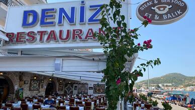 Deniz Restaurant Foça