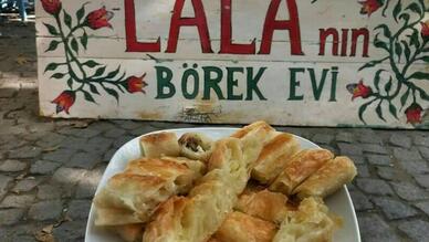 Lala'nın Börek Evi