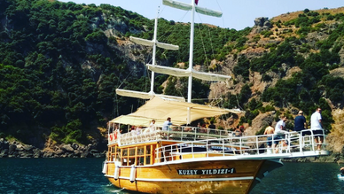 Kuzey Yıldızı Gezi Teknesi