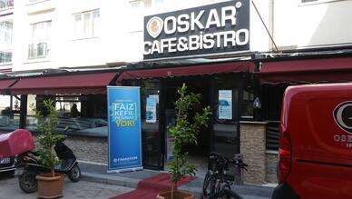 Oskar Bistro Cafe