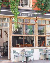Cafe Life 1890
