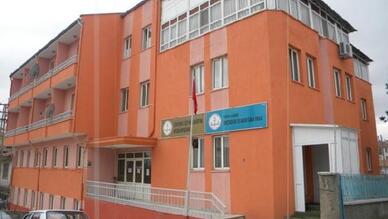 Çekerek Öğretmenevi ve Akşam Sanat Okulu