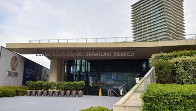 Zorlu Performans Sanatları Merkezi