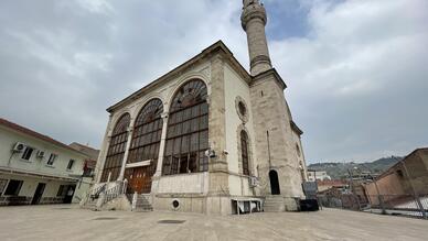 Kestanepazarı Camii