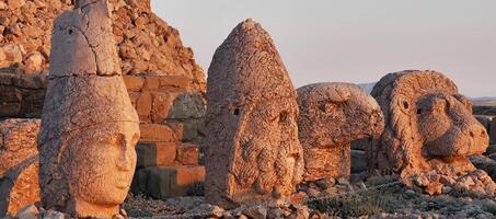 Nemrut Dağı Açık Hava Müzesi - Görsel 2