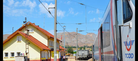 Divriği Tren Garı - Görsel 1