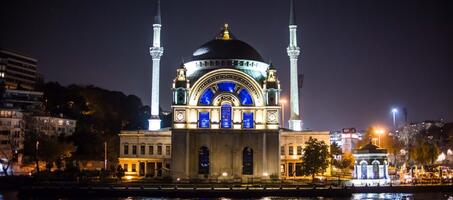 Dolmabahçe Camii - Görsel 2