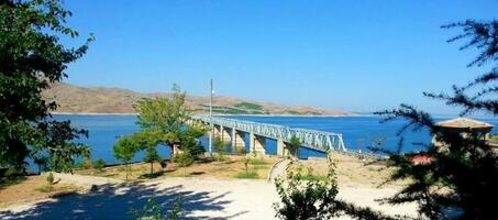 Karakaya Baraj Gölü - Görsel 2