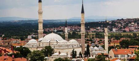 Üç Şerefeli Camii - Görsel 3