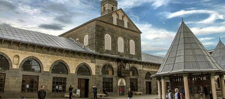 Diyarbakır Ulu Camii - Görsel 1