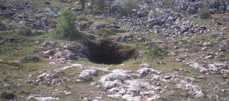 Yelinüstü Mağarası - Görsel 1