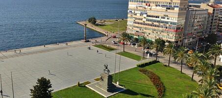 İzmir Cumhuriyet Meydanı - Görsel 2