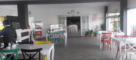 Buhara Cafe & Restaurant - Görsel 1