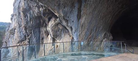 Balatini Mağarası - Görsel 1