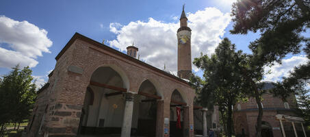 Karacabey Camii - Görsel 1