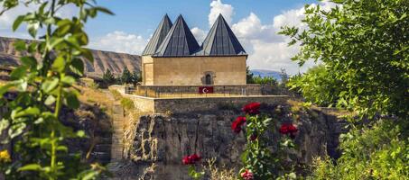 Erzincan Melik Gazi Türbesi - Görsel 4