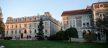 Boğaziçi Üniversitesi - Görsel 2