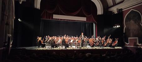 İzmir Devlet Opera Ve Balesi Elhamra Sahnesi - Görsel 1