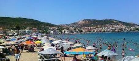 Yeni Foça Halk Plajı - Görsel 1