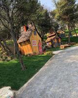 Darıca Hobbit Köyü - Görsel 1